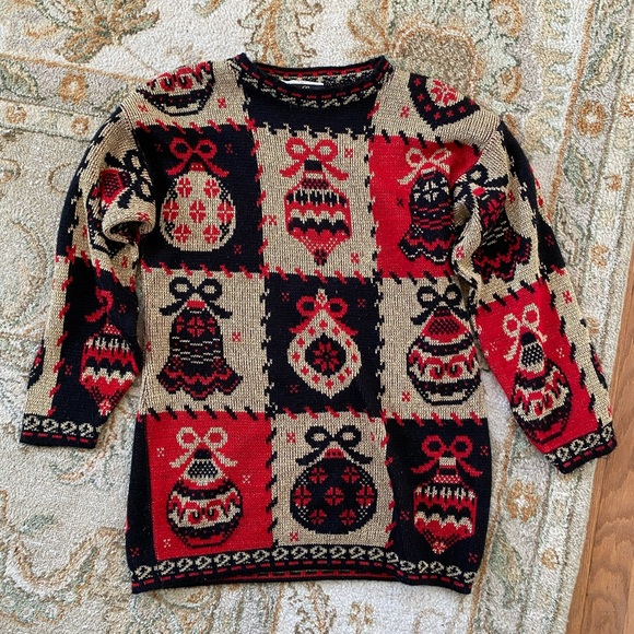 Dana Scott Christmas Sweater - Picture 1 of 2